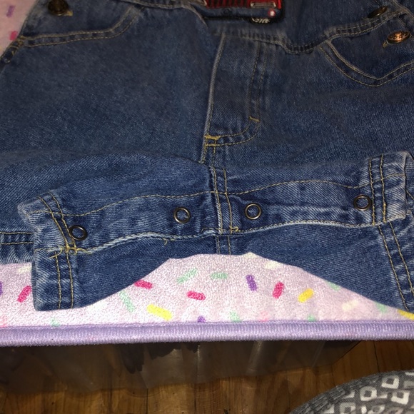 Set of 24 months, onesie and short overalls - Picture 9 of 11